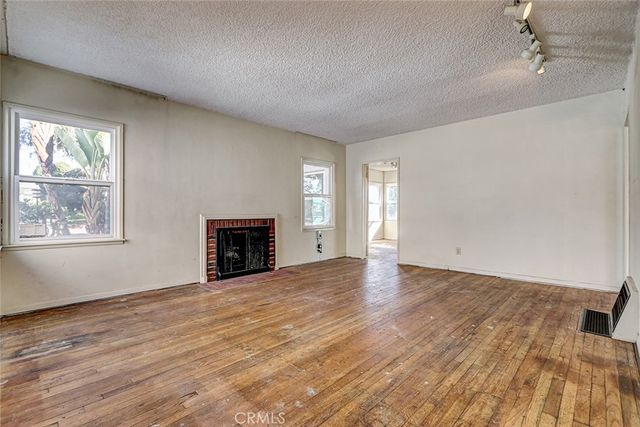 340 Avenue F, Redondo Beach, CA 90277