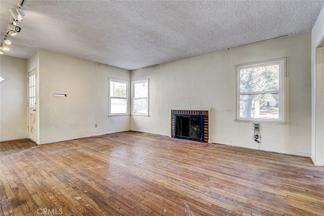 340 Avenue F, Redondo Beach, CA 90277