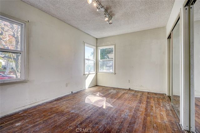 340 Avenue F, Redondo Beach, CA 90277