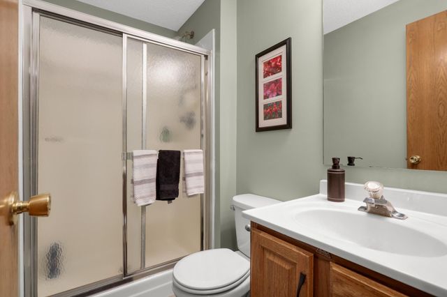 3266 Rolling Hills Drive, Eagan, MN 55121