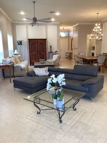 7811 Lando Avenue, Boynton Beach, FL 33437