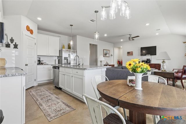 1114 Lexington Drive, Copperas Cove, TX 76522