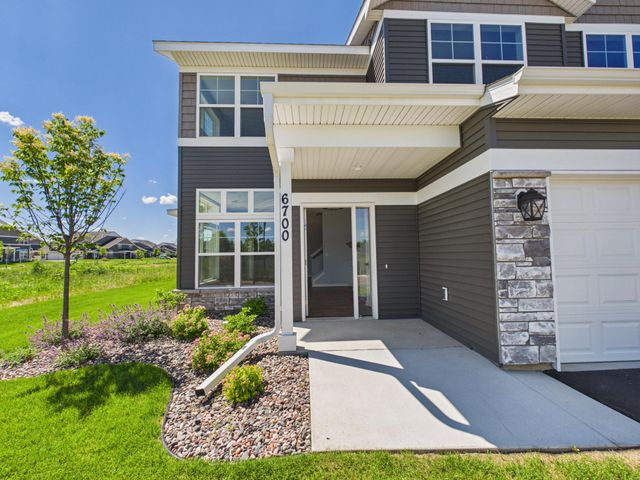 6700 Jorgensen Avenue S, Cottage Grove, MN 55016
