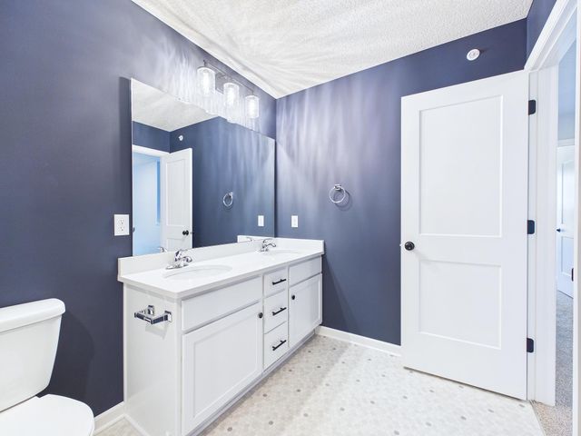 6700 Jorgensen Avenue S, Cottage Grove, MN 55016