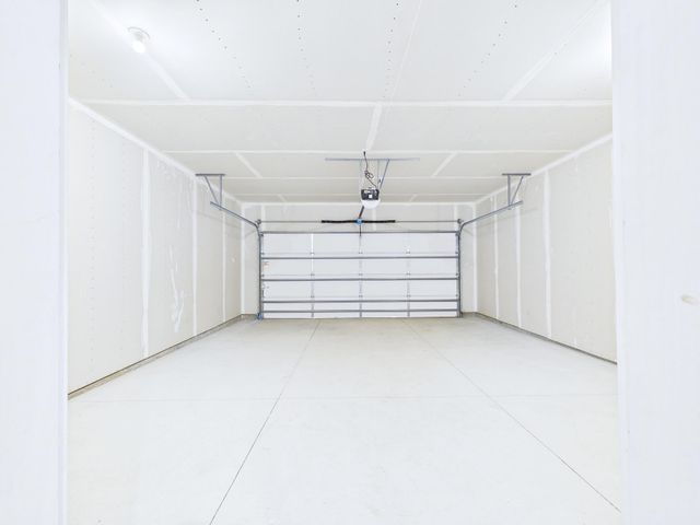 6700 Jorgensen Avenue S, Cottage Grove, MN 55016