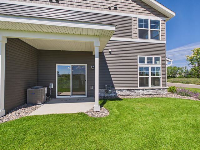6700 Jorgensen Avenue S, Cottage Grove, MN 55016