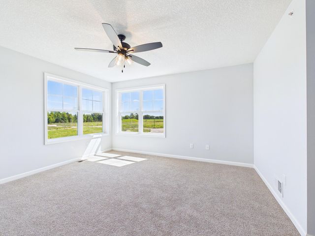 6700 Jorgensen Avenue S, Cottage Grove, MN 55016