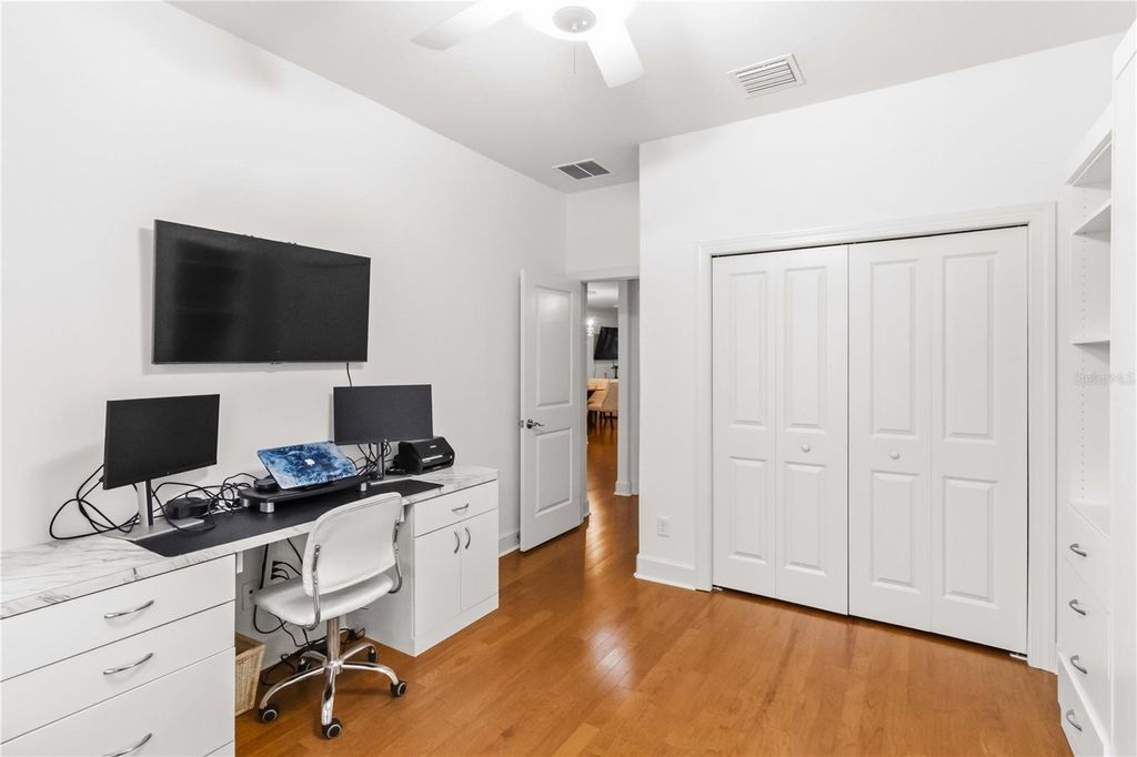 Image 23 of property listing at 13223 PALERMO DRIVE, Bradenton, FL 34211