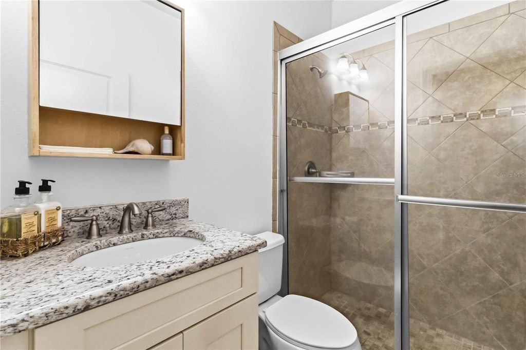 Image 25 of property listing at 13223 PALERMO DRIVE, Bradenton, FL 34211