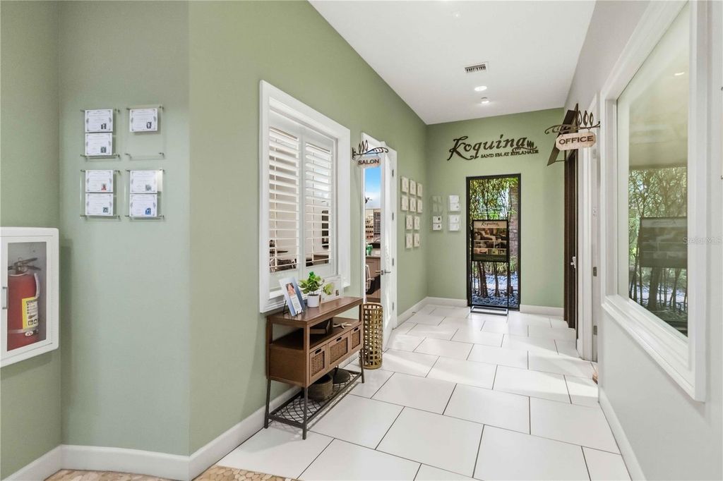 Image 58 of property listing at 13223 PALERMO DRIVE, Bradenton, FL 34211