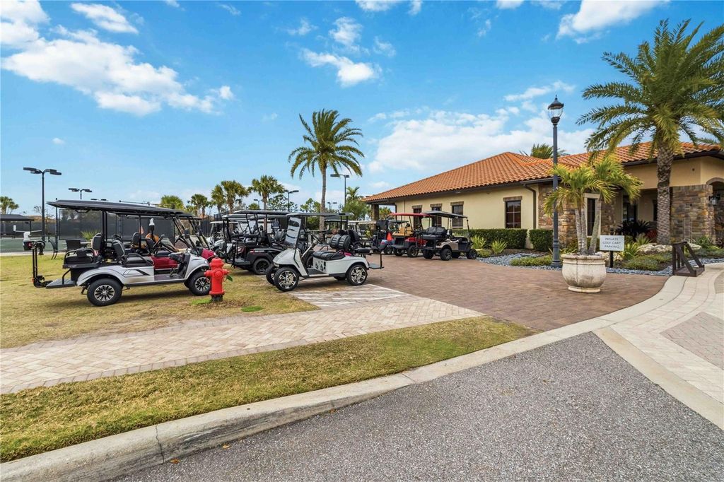 Image 68 of property listing at 13223 PALERMO DRIVE, Bradenton, FL 34211