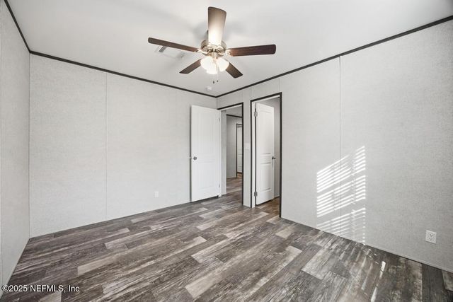 156 WALLACE Street, Interlachen, FL 32148