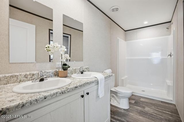 156 WALLACE Street, Interlachen, FL 32148