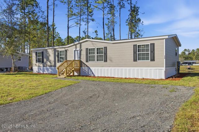 156 WALLACE Street, Interlachen, FL 32148