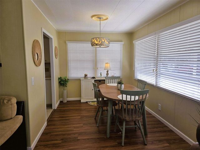 3383 OAKWOOD BOULEVARD N, Sarasota, FL 34237