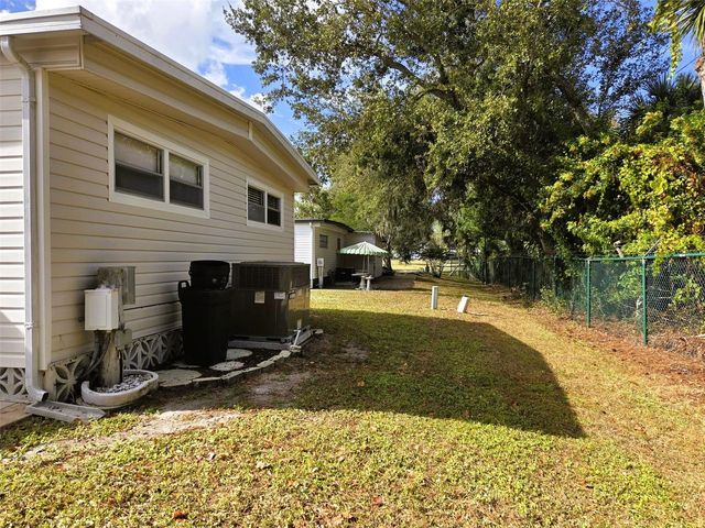 3383 OAKWOOD BOULEVARD N, Sarasota, FL 34237