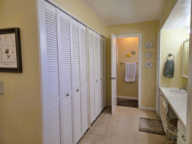 3383 OAKWOOD BOULEVARD N, Sarasota, FL 34237