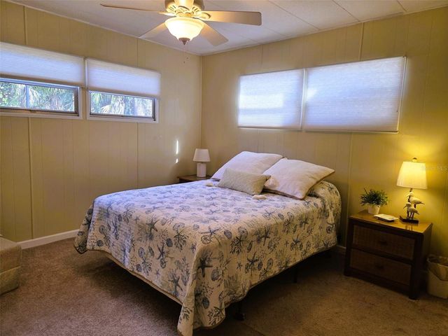 3383 OAKWOOD BOULEVARD N, Sarasota, FL 34237