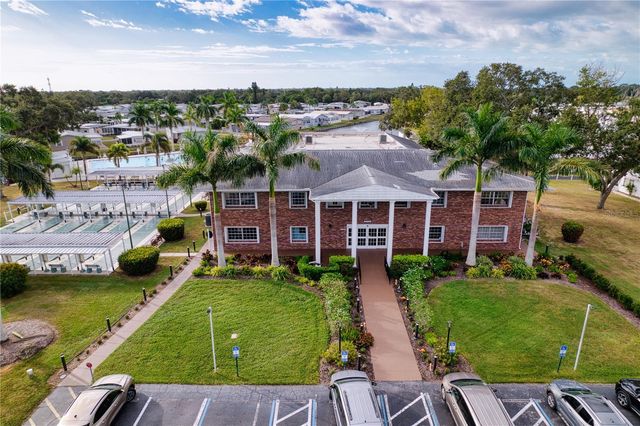 3383 OAKWOOD BOULEVARD N, Sarasota, FL 34237