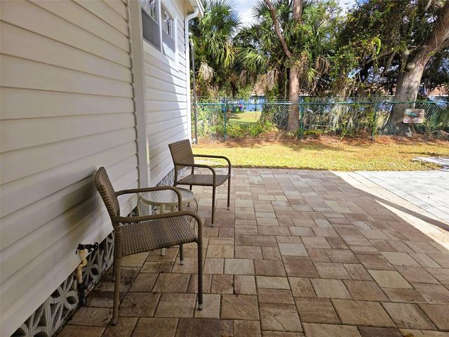 3383 OAKWOOD BOULEVARD N, Sarasota, FL 34237