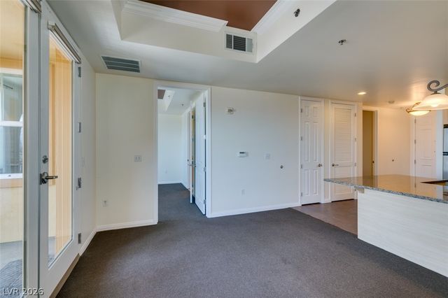 2405 West Serene Avenue 823, Las Vegas, NV 89123