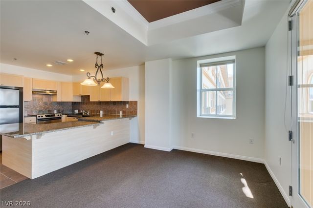 2405 West Serene Avenue 823, Las Vegas, NV 89123