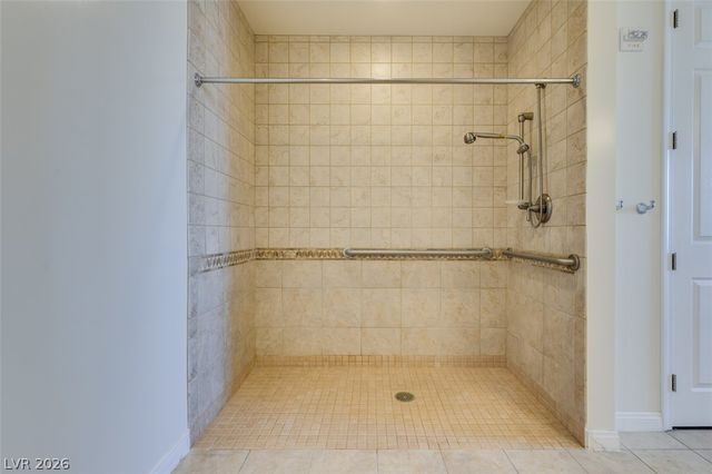 2405 West Serene Avenue 823, Las Vegas, NV 89123