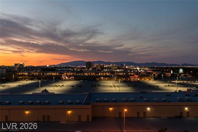 2405 West Serene Avenue 823, Las Vegas, NV 89123