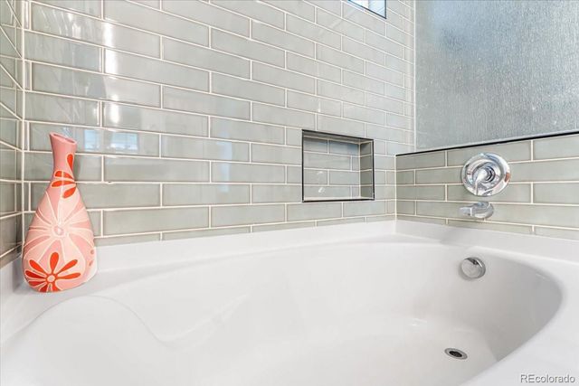 22036 E Jamison Place, Aurora, CO 80016