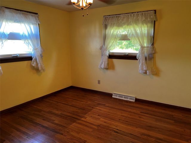 2670 LAURIE Drive, Waterford, PA 16441