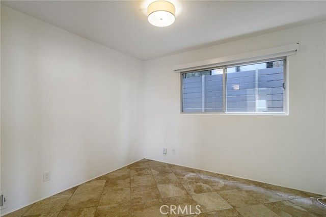 302 S Bay Front, Newport Beach, CA 92662