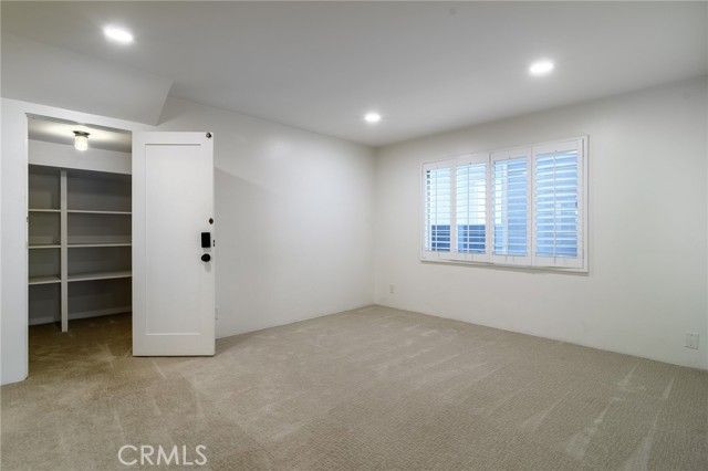 302 S Bay Front, Newport Beach, CA 92662