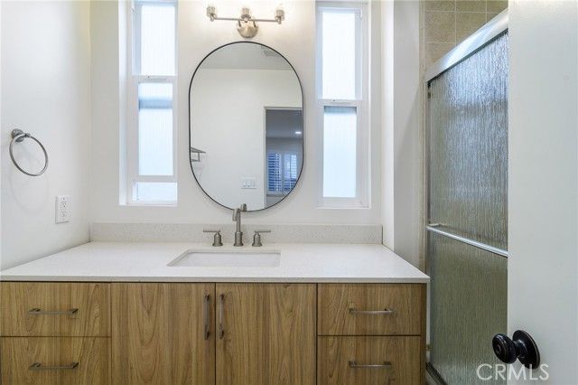 302 S Bay Front, Newport Beach, CA 92662