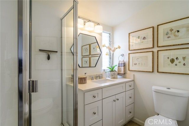 302 S Bay Front, Newport Beach, CA 92662