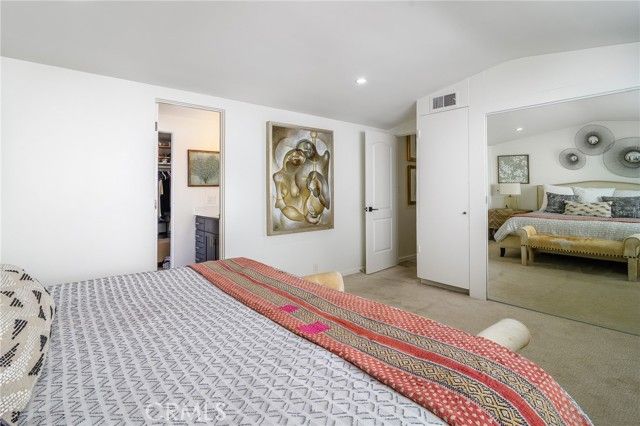 302 S Bay Front, Newport Beach, CA 92662