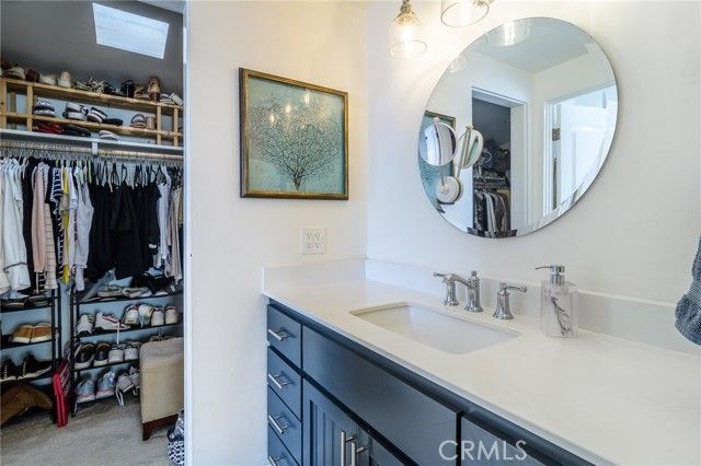 302 S Bay Front, Newport Beach, CA 92662