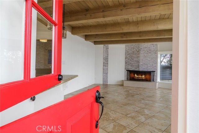 302 S Bay Front, Newport Beach, CA 92662