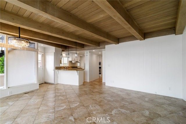 302 S Bay Front, Newport Beach, CA 92662