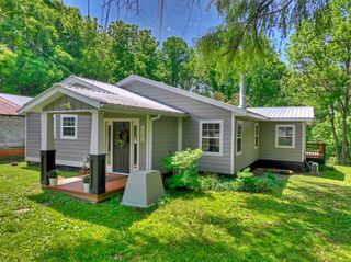 93 Collins Nursery Lane, Blairsville, GA 30512