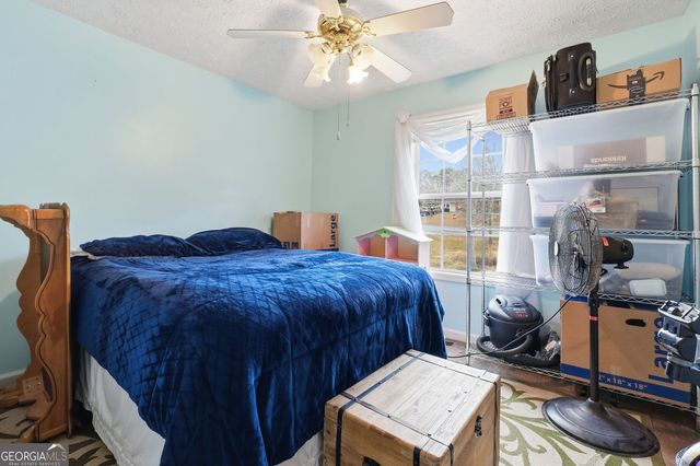 31 Debbie Lane, Dallas, GA 30132