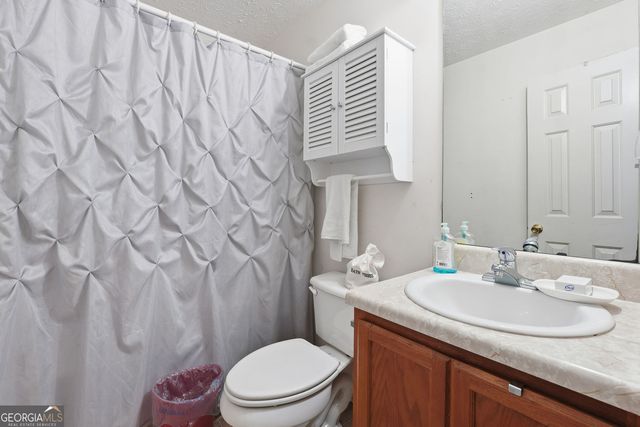 31 Debbie Lane, Dallas, GA 30132