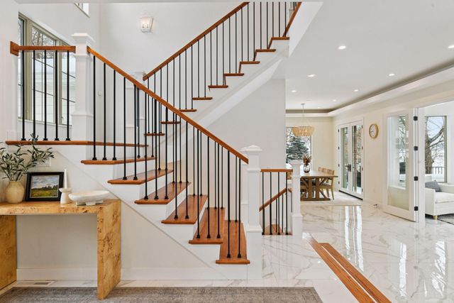 6001 Ridgewood Road, Mound, MN 55364