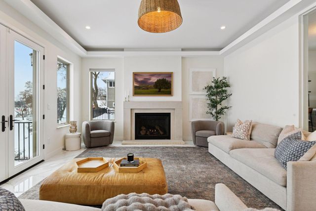 6001 Ridgewood Road, Mound, MN 55364