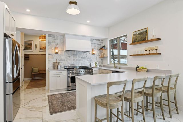 6001 Ridgewood Road, Mound, MN 55364