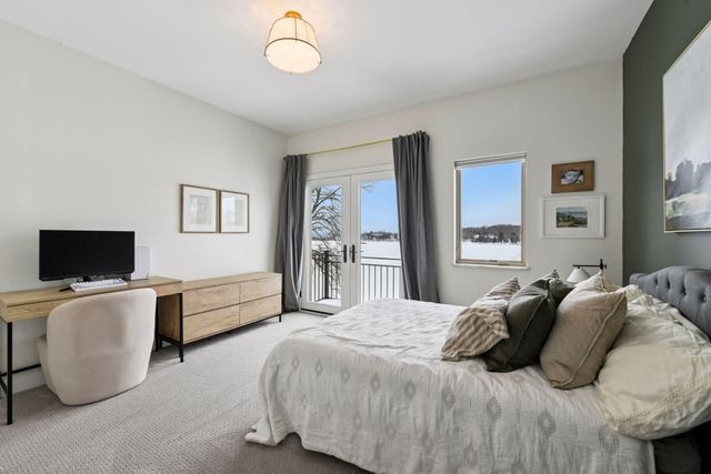 6001 Ridgewood Road, Mound, MN 55364