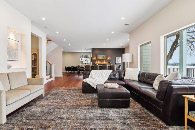 6001 Ridgewood Road, Mound, MN 55364