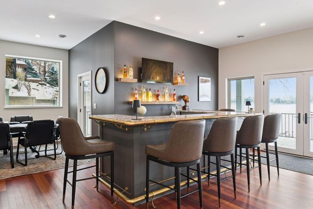 6001 Ridgewood Road, Mound, MN 55364