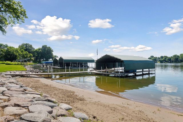 6001 Ridgewood Road, Mound, MN 55364