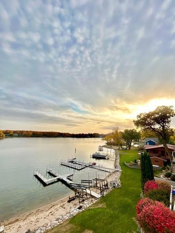 6001 Ridgewood Road, Mound, MN 55364