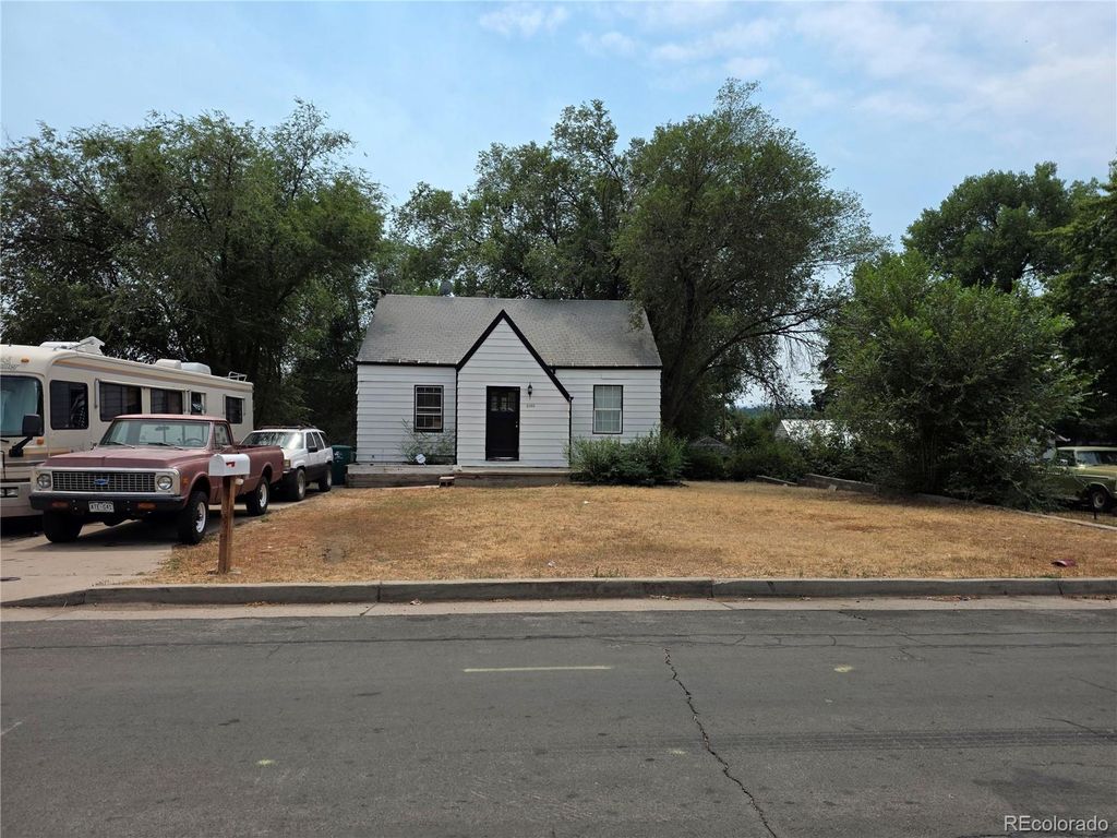 3140 W Girard Avenue, Englewood, CO 80110